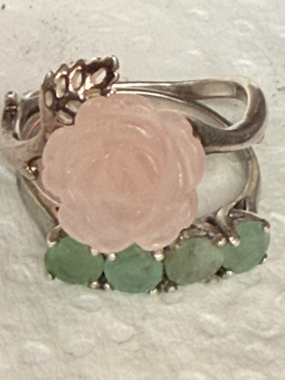 ✨ Vintage Elegance: Curated Rose Quartz & Natural Emerald Ring Set 925 sz 7